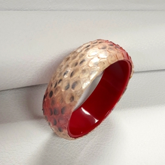 Hand Painted/ Python Snakeskin Chunky Bangle Bracelet / Pink/ Red - Picture 10 of 15